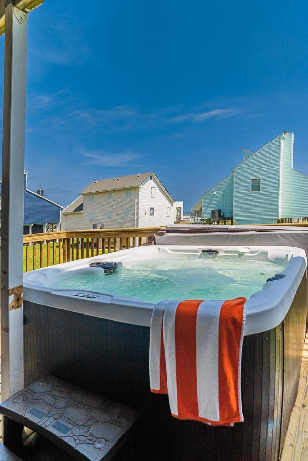 Hot Tub - Ocean Views - Steps To Private Beach - Quiet Location Galveston Kültér fotó